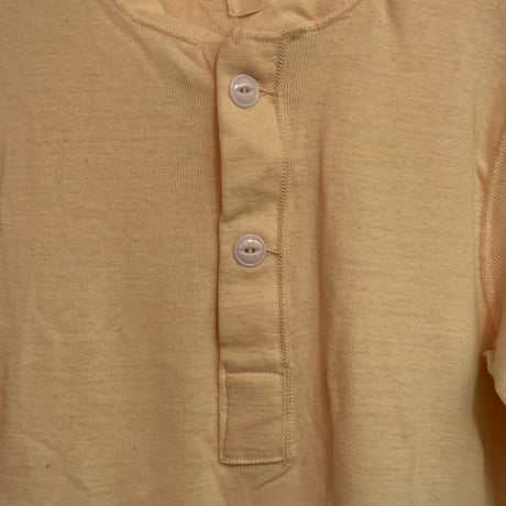 DEAD STOCK 1970s US ARMY HENLEYNECK KNIT UNDER SHIRTS