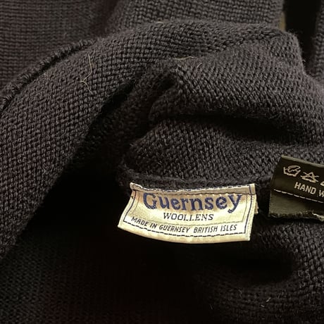 USED VINTAGE GURNSEY WOOLENS  SWEATER ”MADE IN ENGLAND”