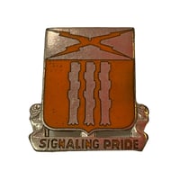 USED US ARMY  111TH SIGNAL BATTALION UNIT PINS”MADE IN USA”