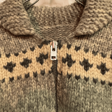 USED VINTAGE　COWICHAN SWEATER
