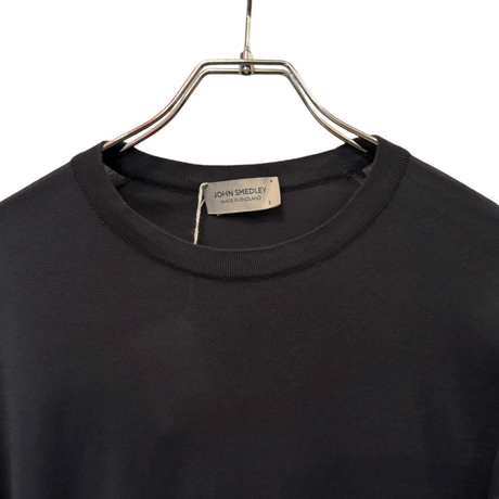 新品　JOHN SMEDLEY CREWNECK  KNIT” FLINT”  100% SEA ISLAND COTTON  "MADE IN ENGLAND"