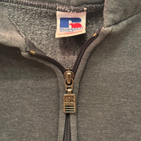 USED 90S RUSSELL ATHELETIC FUUZIP HOODIE
