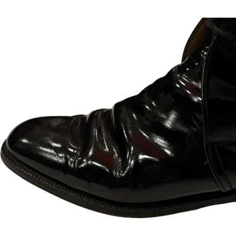 USED SANDERS ENAMELED LEATHER CHUKA BOOTS