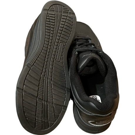 新品　NEW BALANCE WW577 ALL BLACK ASSEMBLED IN USA