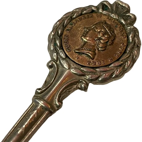 USED ANTIQUE 1953 ELIZABETH II CROWNED SPOON MADE IN ENGLAND