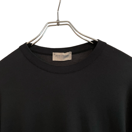 新品　JOHN SMEDLEY S/S  CREWNECK KNIT BLACK  100% SEA ISLAND COTTON  "MADE IN ENGLAND"