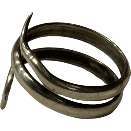 USED SILVER  RING