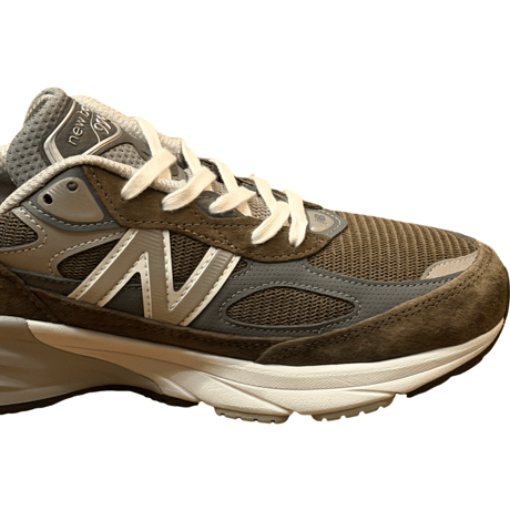 新品　NEW BALANCE M990 V6