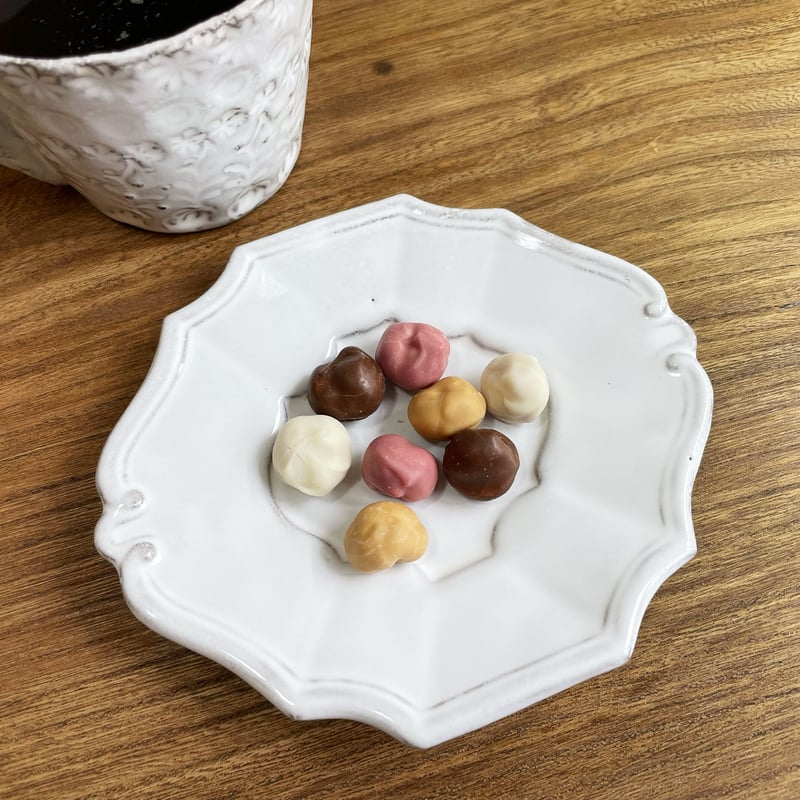 Hettchoco L | 生アイスとヘーゼルナッツフィナンシェの店 Het's