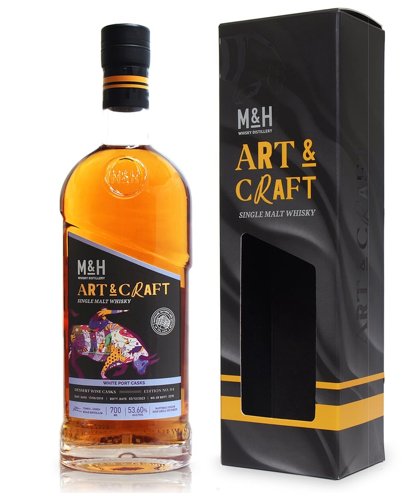 ポルトガルのもう一つの酒精強化ワインポートのホワイトの樽で熟成