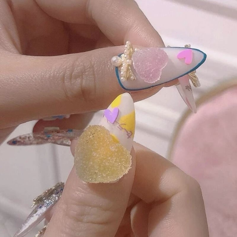 オレンジ ハート 羽 ネイルパーツ 6個 オレンジ ハート 羽 ネイル