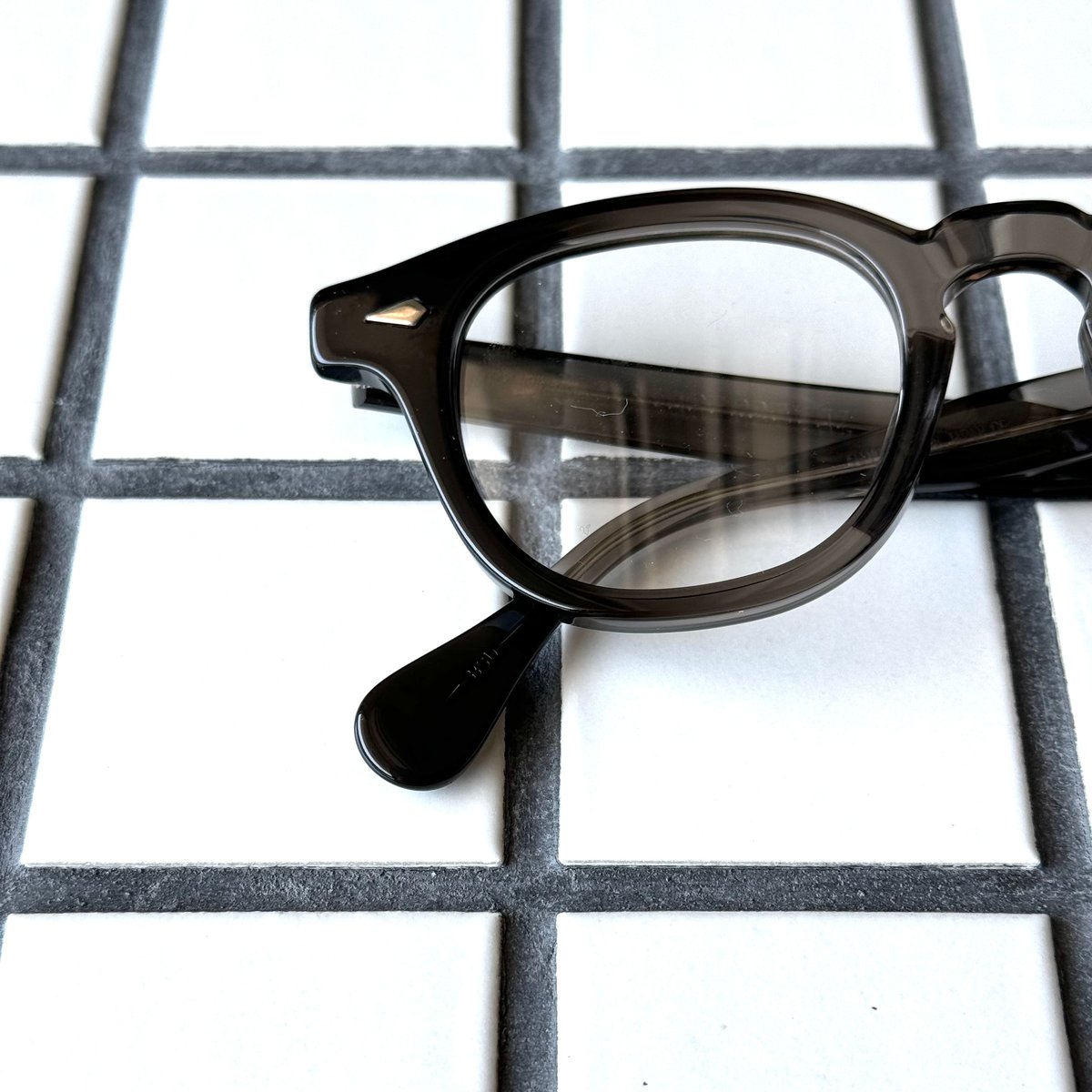 JULIUS TART OPTICAL/AR/46-22/Black Shadow | Eur