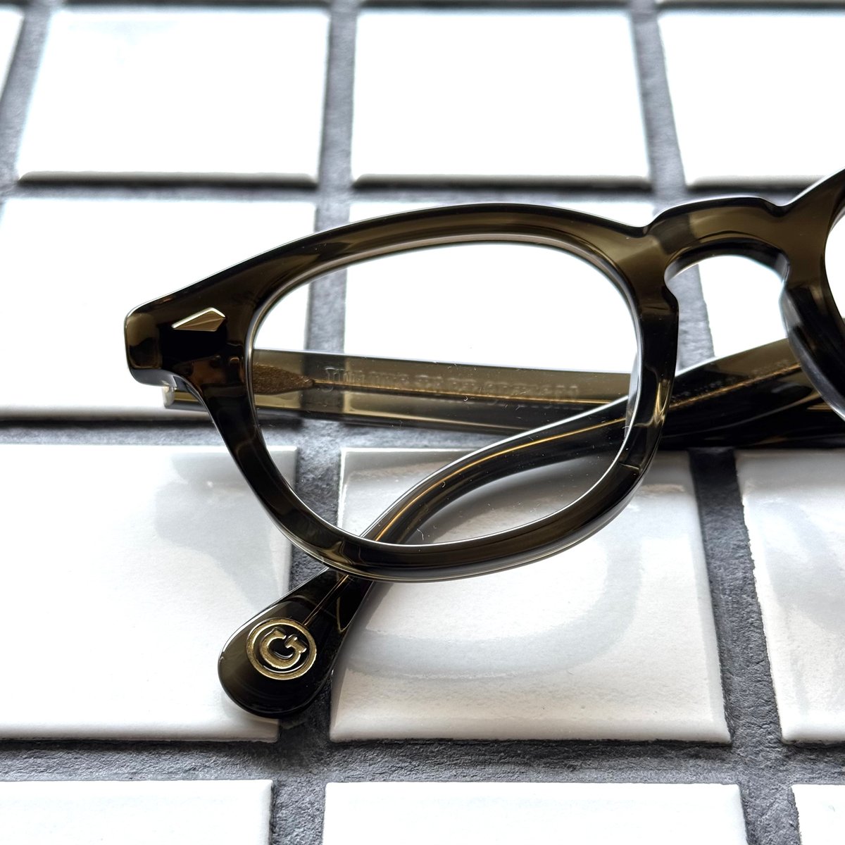 JULIUS TART OPTICAL/AR-GOLD/48-22/Olive Green S