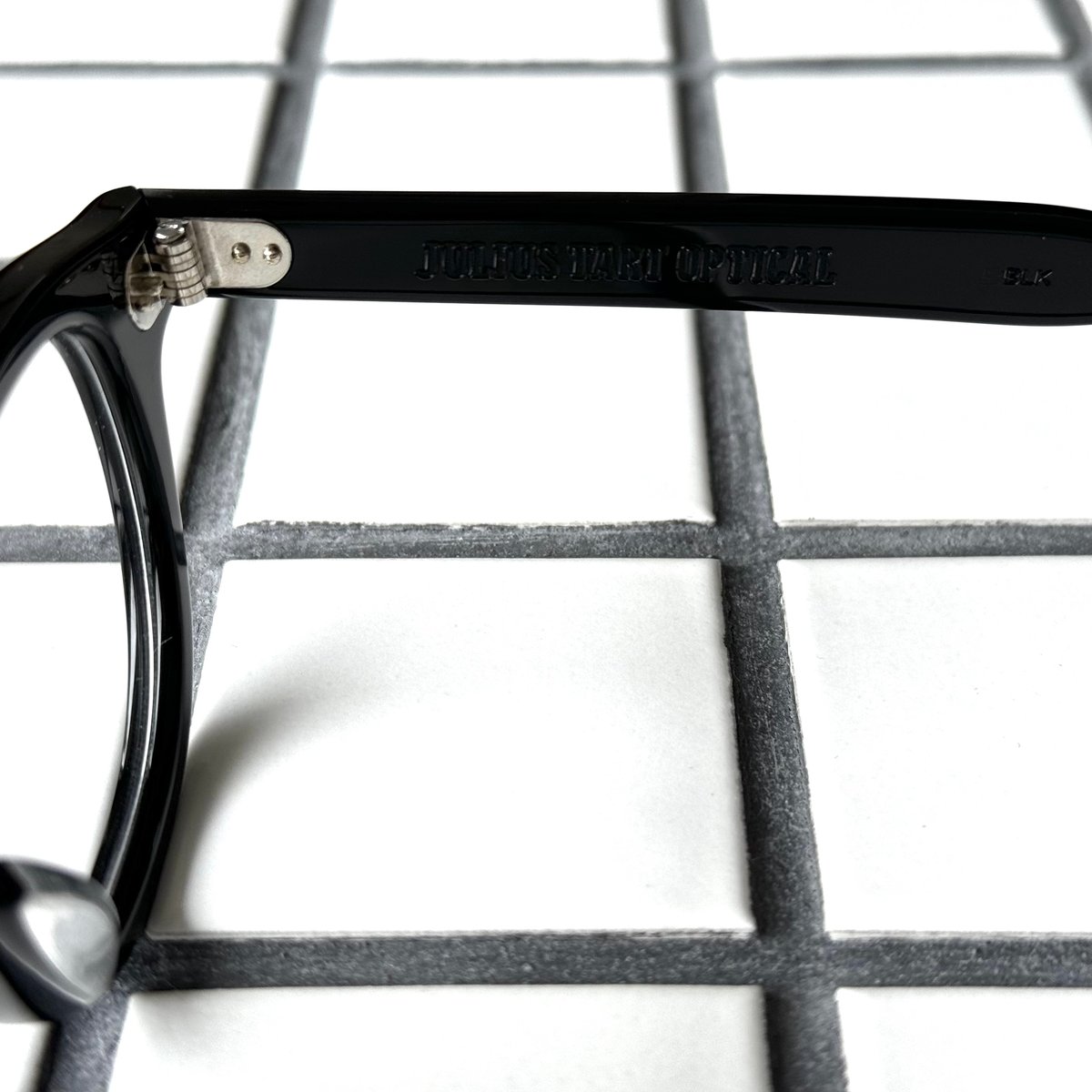 JULIUS TART OPTICAL/AR/46-22/Black | Eureka op
