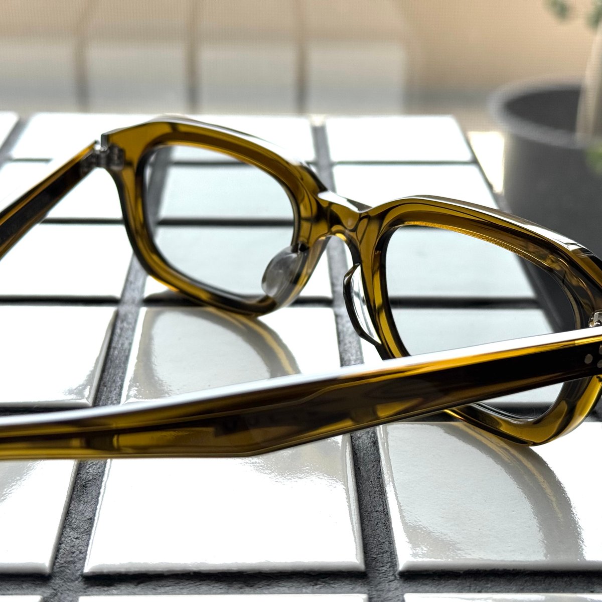 BLANC.. | 817 BLANC LNT/BE014/V.OLI | Eureka op