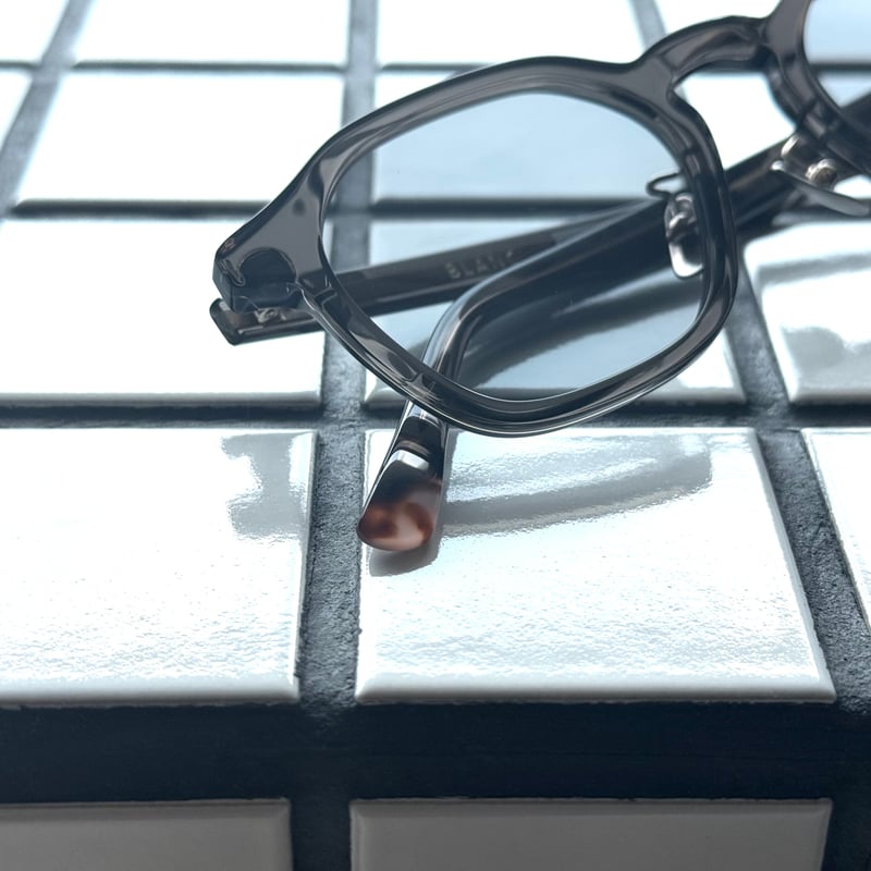 【極美品】 BLANC BM010 CLR D GRY 付属品フルセット 度なし BM010 - CLR D GRY / M.GRY – BLANC..ONLINE STORE