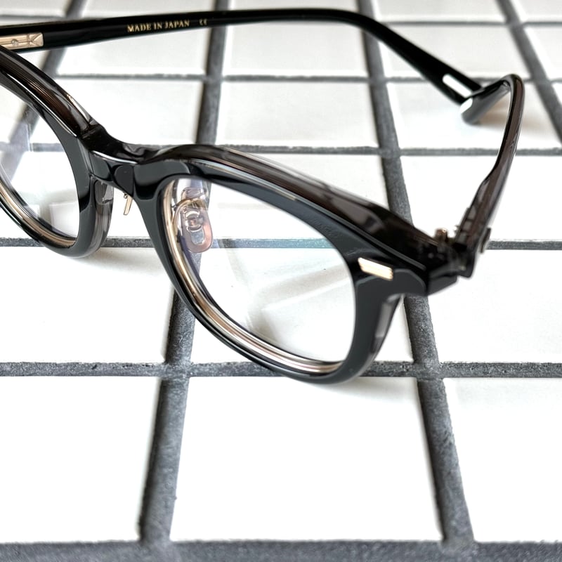 YUICHI TOYAMA:5/BASTILLE/col.02 | Eureka optici YUICHI TOYAMA:5/BASTILLE/col.02 | Eureka optici