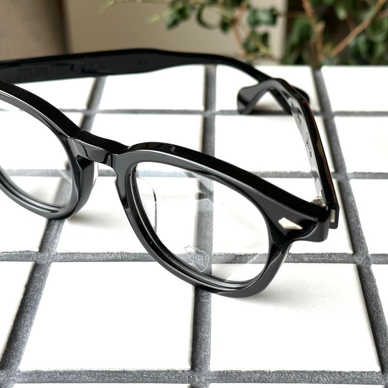 JULIUS TART OPTICAL/AR/48-22/Black | Eureka opt