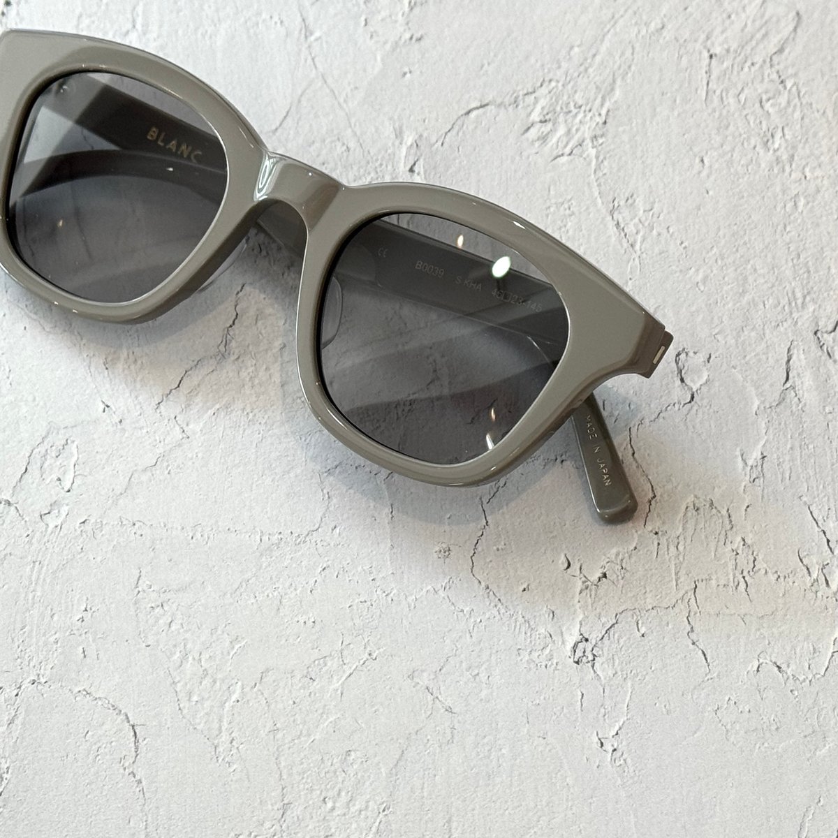 BLANC.. /B0039/S.KHA | Eureka optician's SHOP