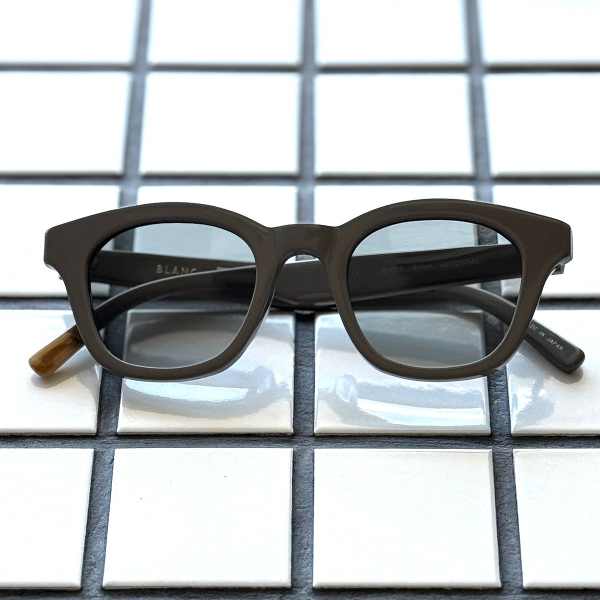 BLANC.. /B0039/S.KHA | Eureka optician