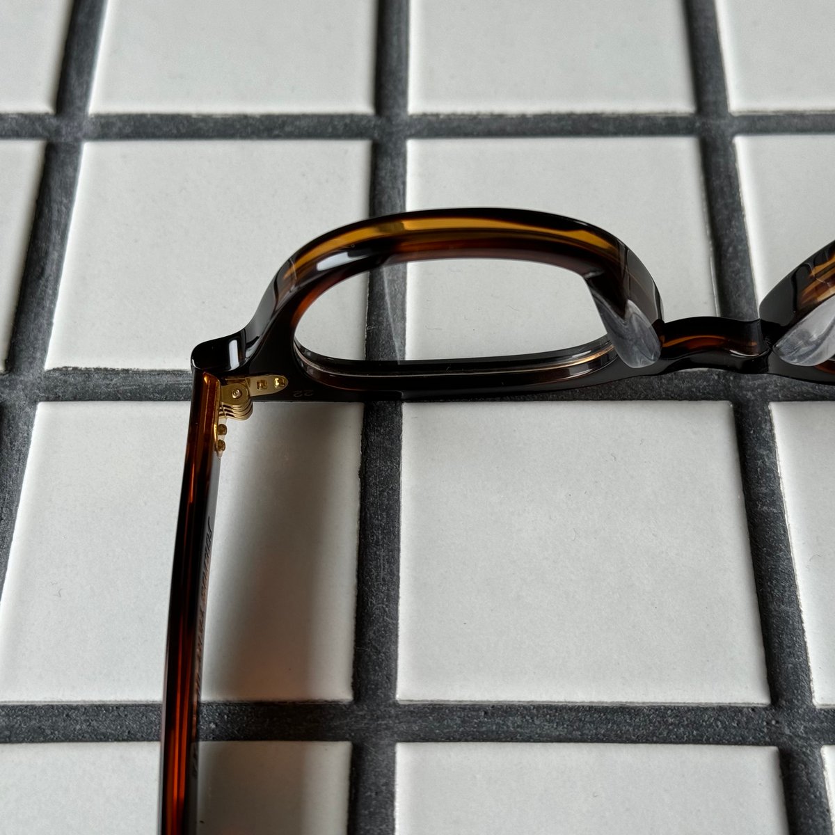 JULIUS TART OPTICAL/AR-GOLD/46-22/Deep Brown Sa