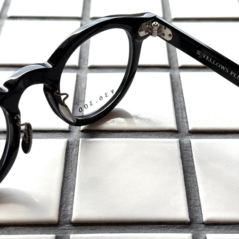 YELLOWS PLUS/NAOMI/col.1(Black) | Eureka optici