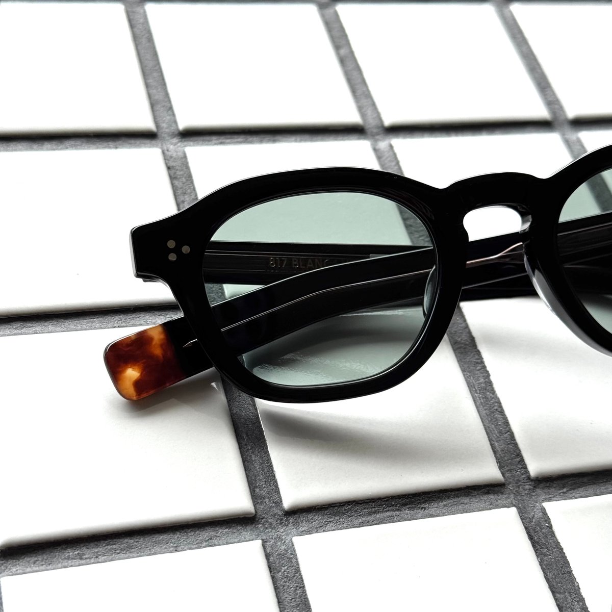 BLANC.. | 817 BLANC LNT/BE008/BLK | Eureka opti