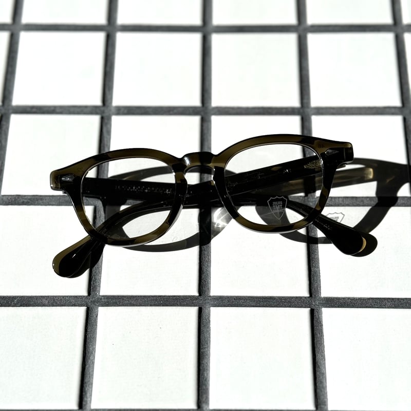 JULIUS TART OPTICAL/AR/46-22/Olive Green Sasa | JULIUS TART OPTICAL/AR/46-22/Olive Green Sasa |