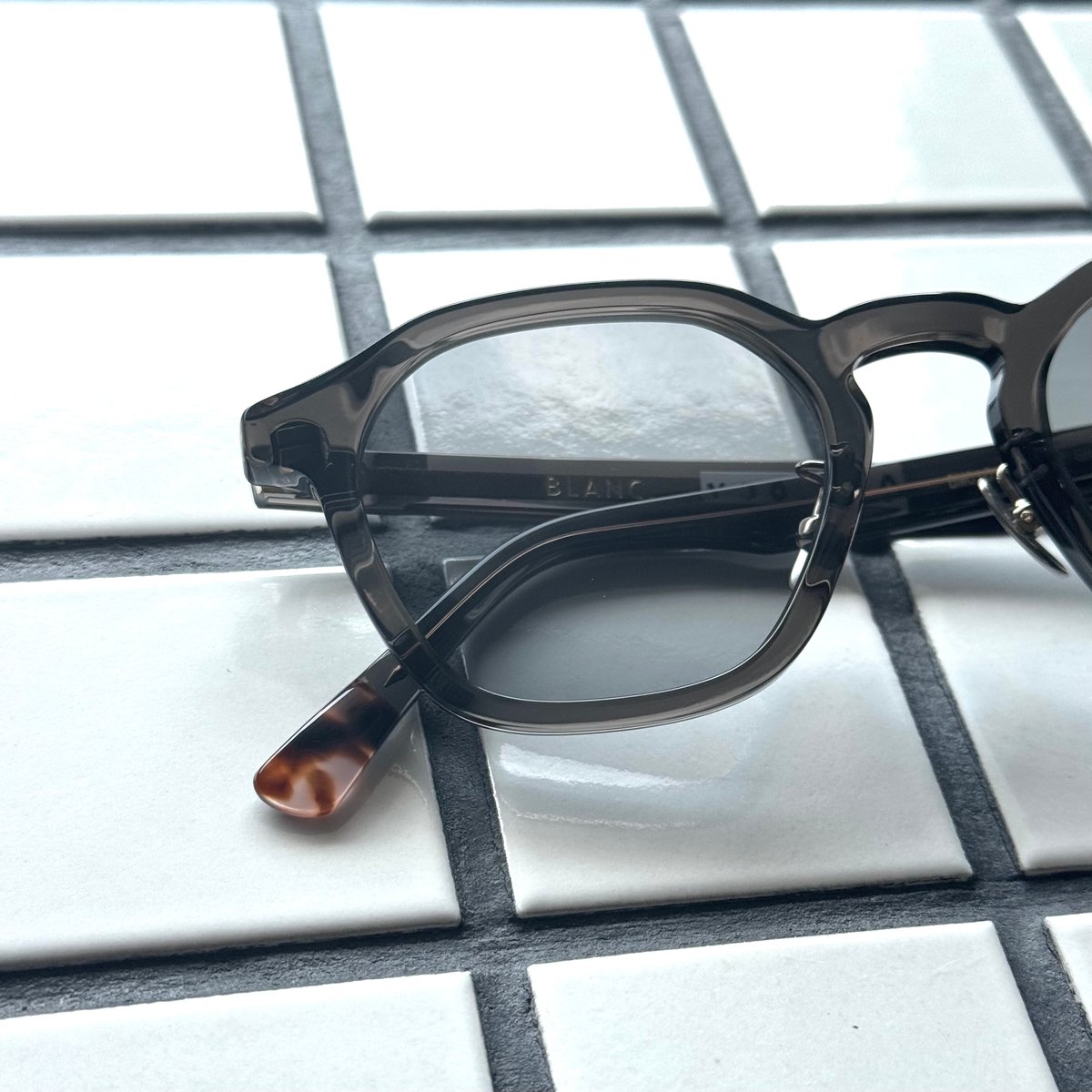 BLANC.. /BM010/CLR D.GRY | Eureka optician's SHOP