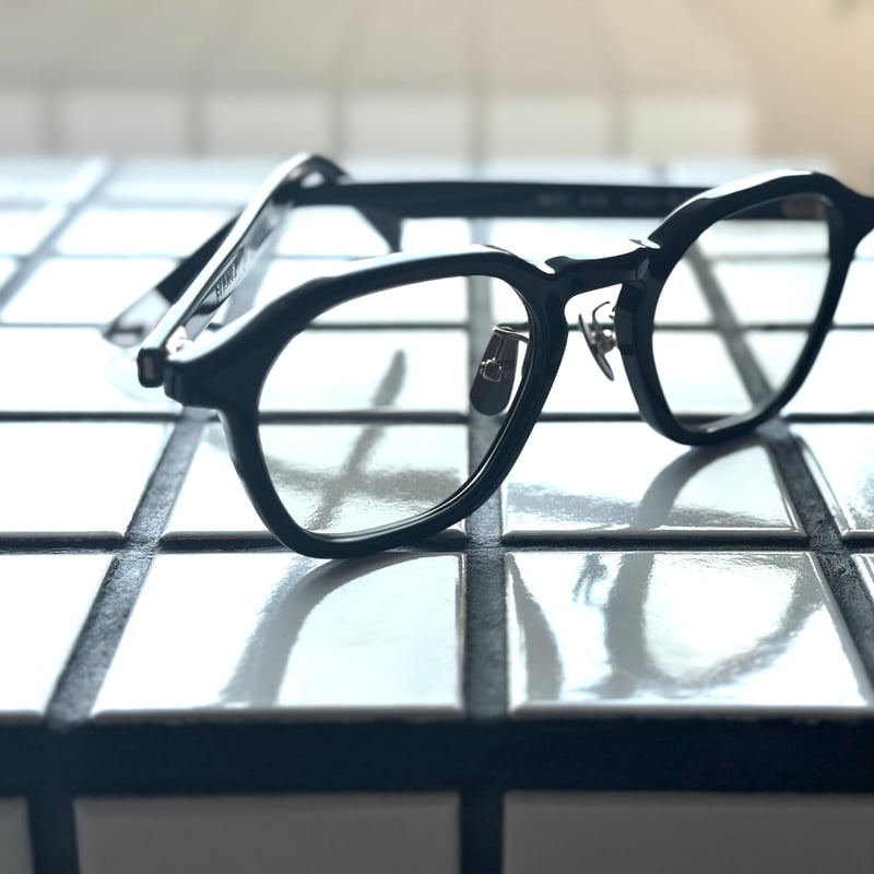 BLANC.. /BM010/BLK-L.KHAKI | Eureka optician's