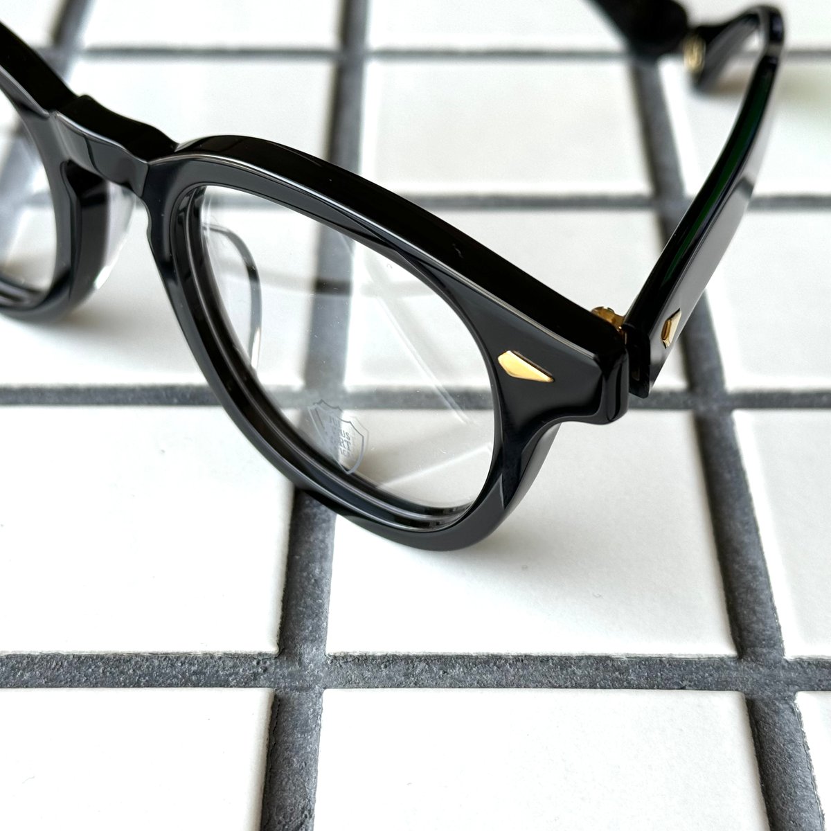 JULIUS TART OPTICAL/AR-GOLD/48-22/Black Crystal