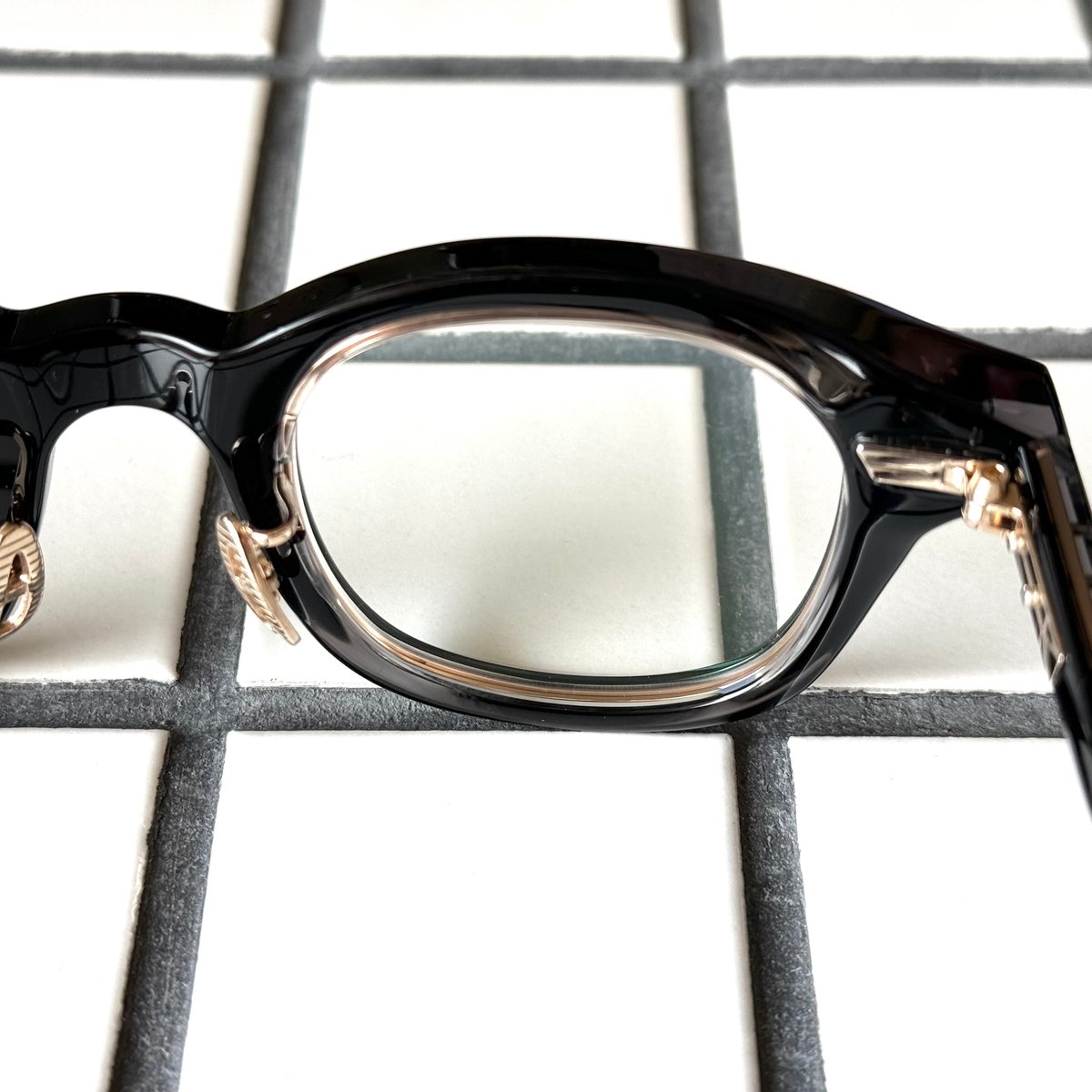 YUICHI TOYAMA:5/BASTILLE/col.02 | Eureka optici YUICHI TOYAMA:5/BASTILLE/col.02 | Eureka optici