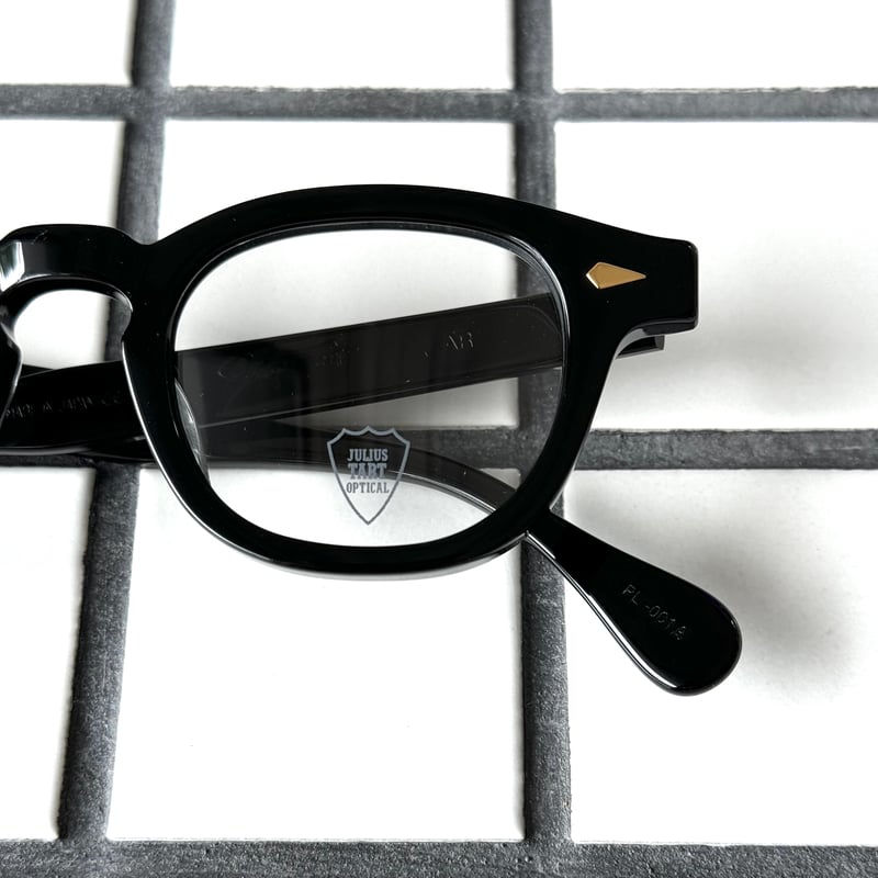 JULIUS TART OPTICAL/AR-GOLD/44-22/Black | Eurek JULIUS TART OPTICAL/AR-GOLD/44-22/Black | Eurek