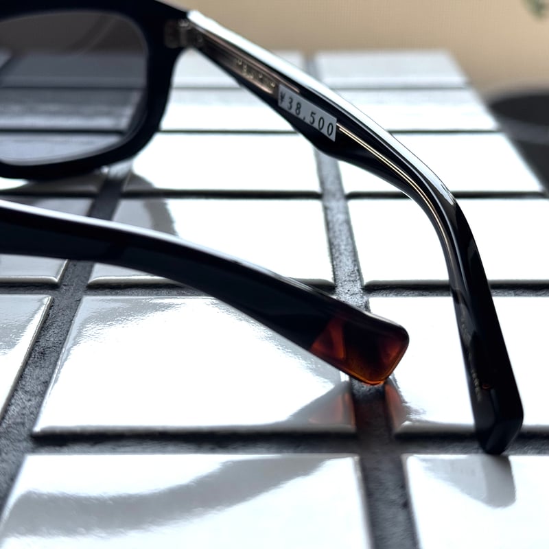 BLANC.. | 817 BLANC LNT/BE014/BLK | Eureka opti