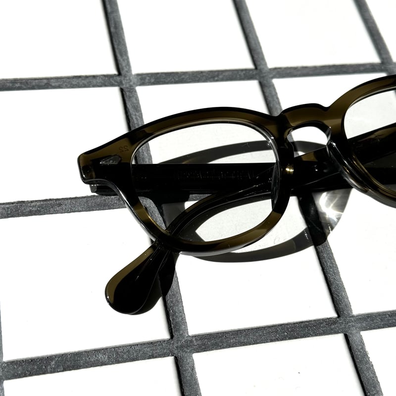 JULIUS TART OPTICAL/AR/46-22/Olive Green Sasa | JULIUS TART OPTICAL/AR/46-22/Olive Green Sasa |
