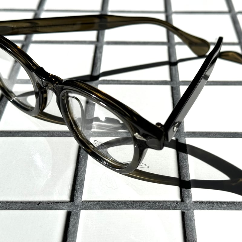 JULIUS TART OPTICAL/AR/46-22/Olive Green Sasa | JULIUS TART OPTICAL/AR/46-22/Olive Green Sasa |
