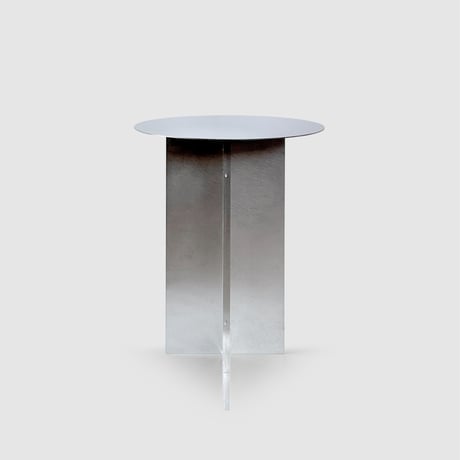 「T」TABLE