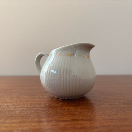 ARABIA Finland Hand Paint Kaj Franck "Sointu" creamer