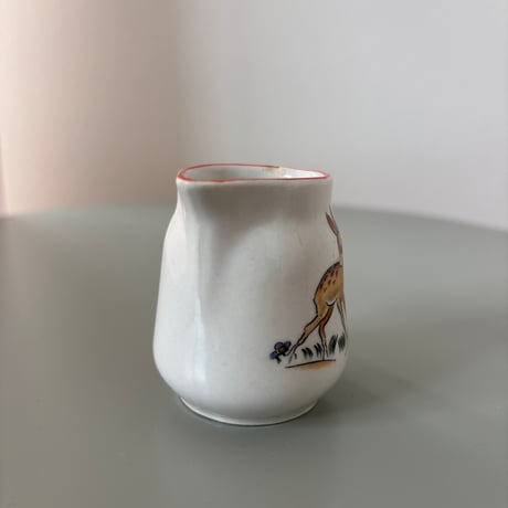 1937 Arabia Finland creamer