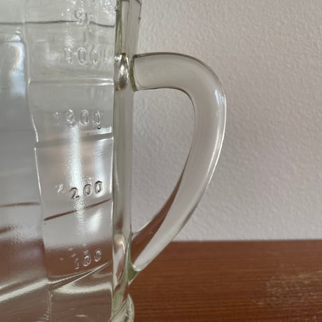 Riihimaki Finland measuring glass jug 1948
