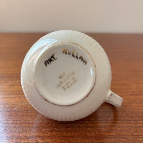 ARABIA Finland Hand Paint Kaj Franck "Sointu" creamer