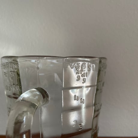 Riihimaki Finland measuring glass jug 1948