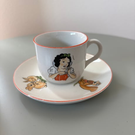 1937 Arabia Finland "Snow White"  Cup&saucer❶