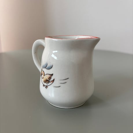 1937 Arabia Finland creamer