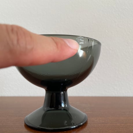 1956 Saara Hopea Nuutajarvi Finland Ice cream glass bowl 5379 サーラ・ホペア ヌータヤルヴィ アイスクリームグラス グレー❷