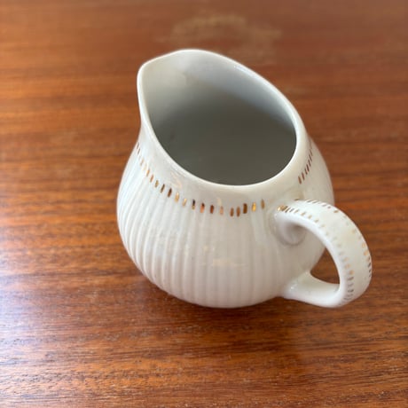 ARABIA Finland Hand Paint Kaj Franck "Sointu" creamer
