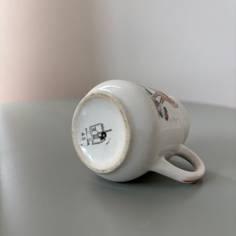 1937 Arabia Finland creamer