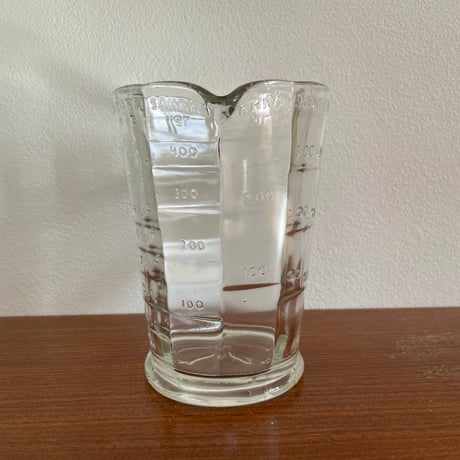 Riihimaki Finland measuring glass jug 1948