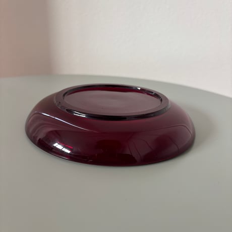 Saara Hopea Nuutajarvi 5277 Glass plate Red
