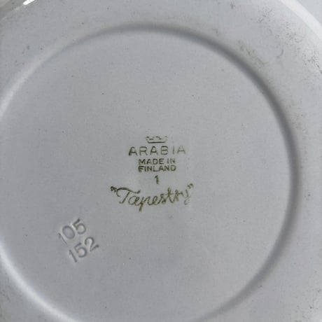 ARABIA Birger Kaipiainen "Tapestry" rimmed plate❷